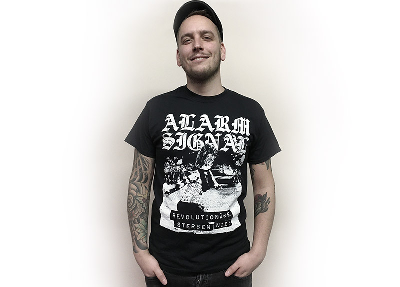 ALARMSIGNAL - Revolutionäre sterben nie T-Shirt